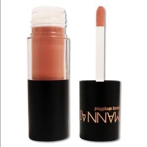 Manna kadar beauty simplified lip whip faith